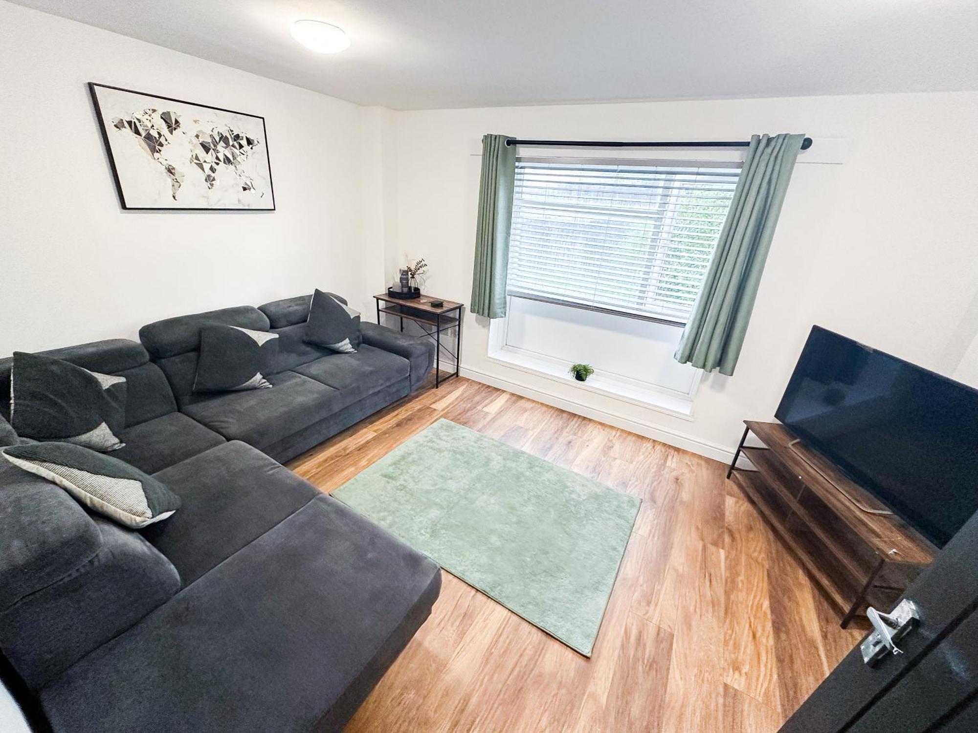 Nec-Airport-Hs2- 4Min Drive To Nec Villa Marston Green Bagian luar foto